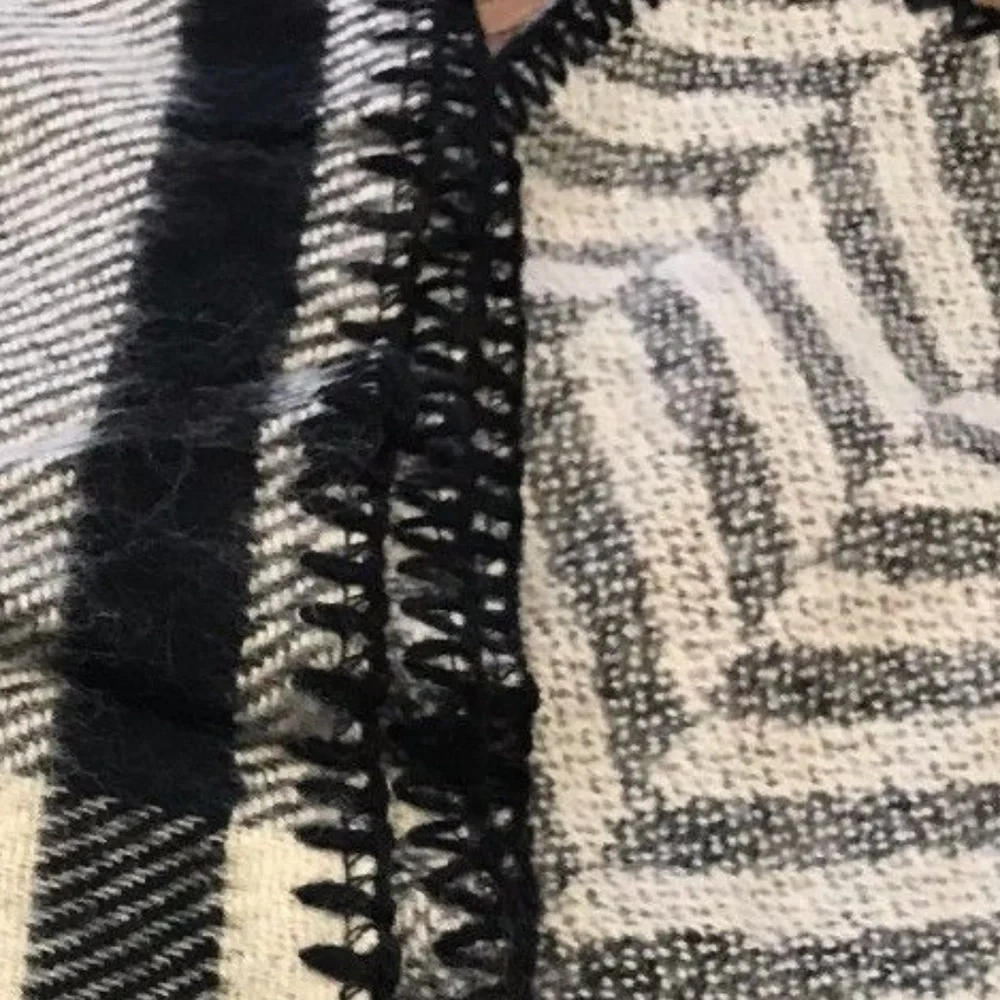 BCBGMaxAzria new plait
